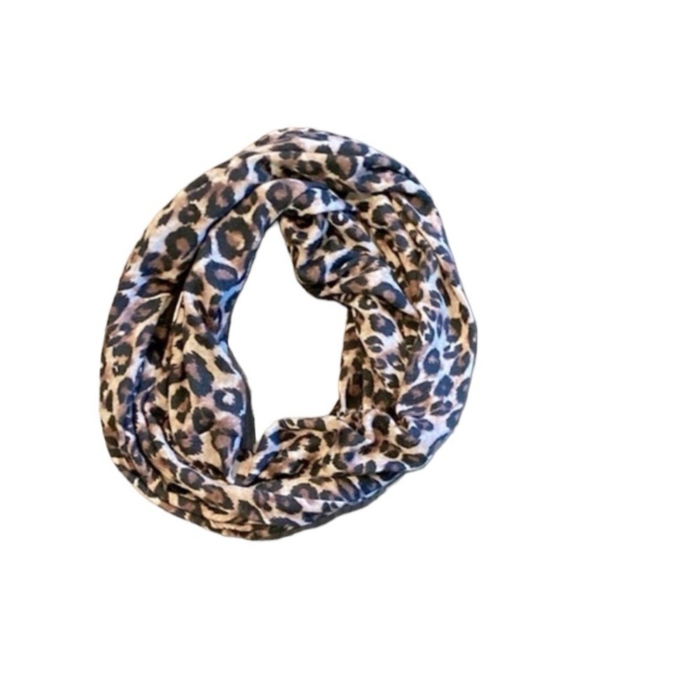 Small leopard print infinity scarf